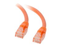 C2G Cat5e Booted Unshielded (UTP) Network Patch Cable - Kytkentäkaapeli - RJ-45 (uros) to RJ-45 (uros) - 10 m - UTP - CAT 5e - valettu, piikitön, säikeinen - oranssi 83609